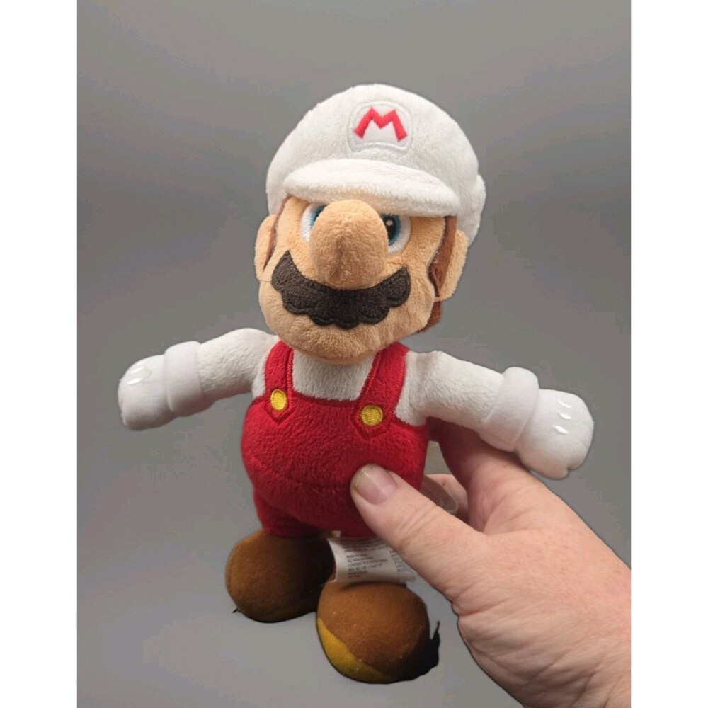 2021 World of Nintendo Super Mario Plush  FIRE MARIO 9. inch White Hat